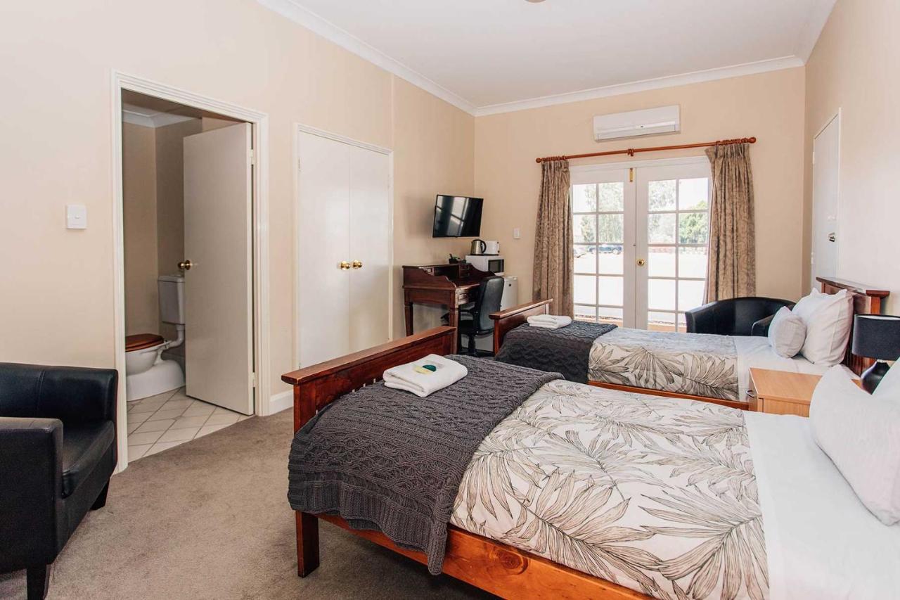 Settlers Hotel York Dış mekan fotoğraf