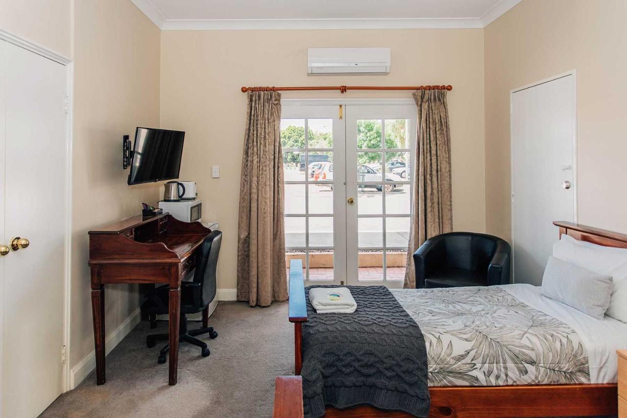 Settlers Hotel York Dış mekan fotoğraf